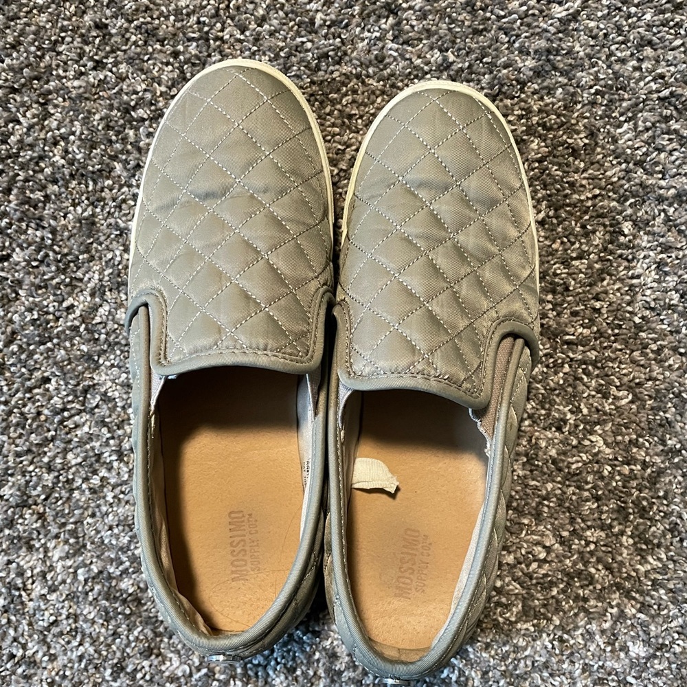 Mossimo shoes